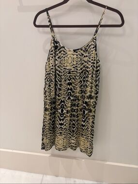 Parker Black and Cream Printed Pleated Mini Dress